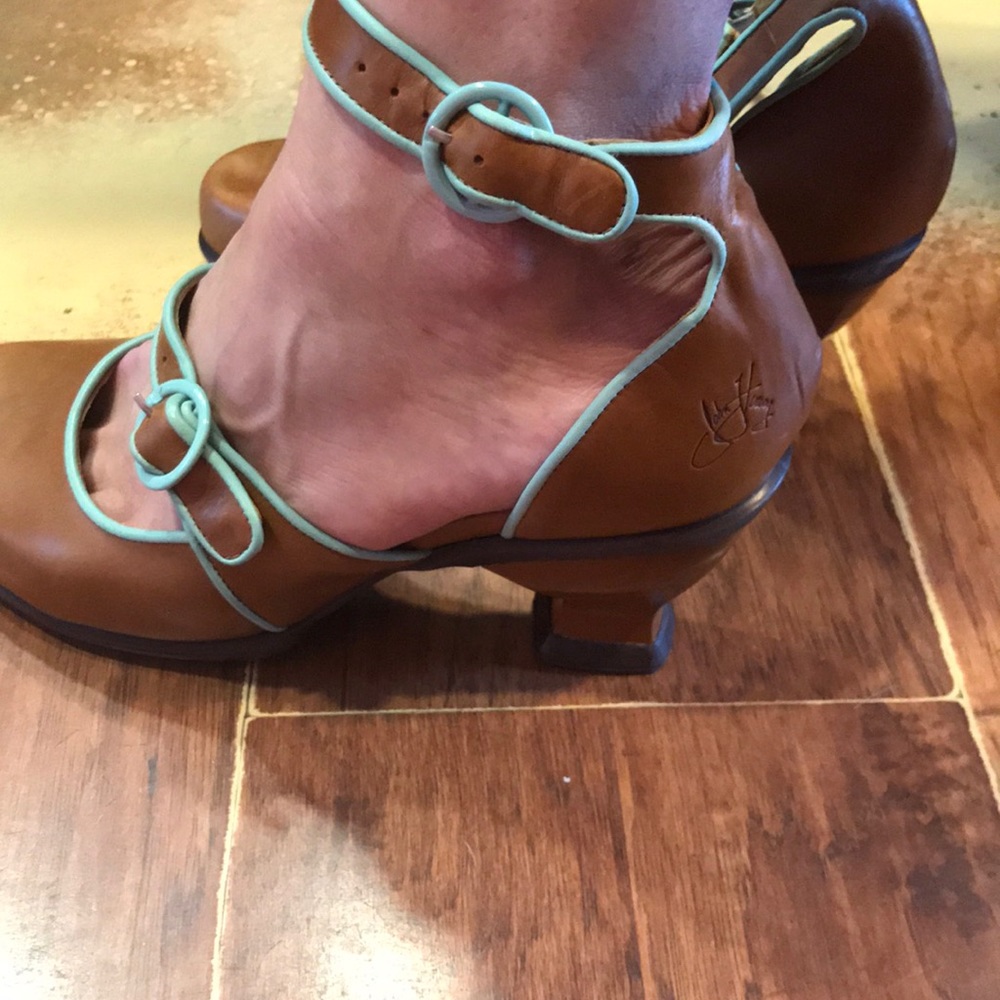 John Fluevog size 8 shoes